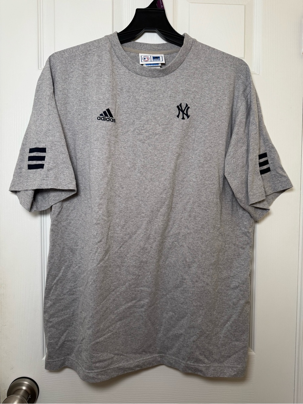adidas Men’s Gray New York Yankees Tee with Navy Accents